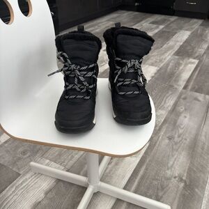 Black SOREL Winter Boots